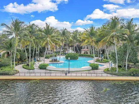 3055 NW 126th Avenue Sunrise FL 33323