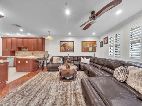 3055 NW 126th Avenue Sunrise FL 33323