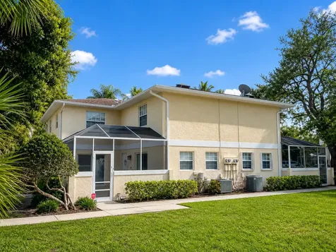 1506 N Lawnwood Circle Fort Pierce FL 34950