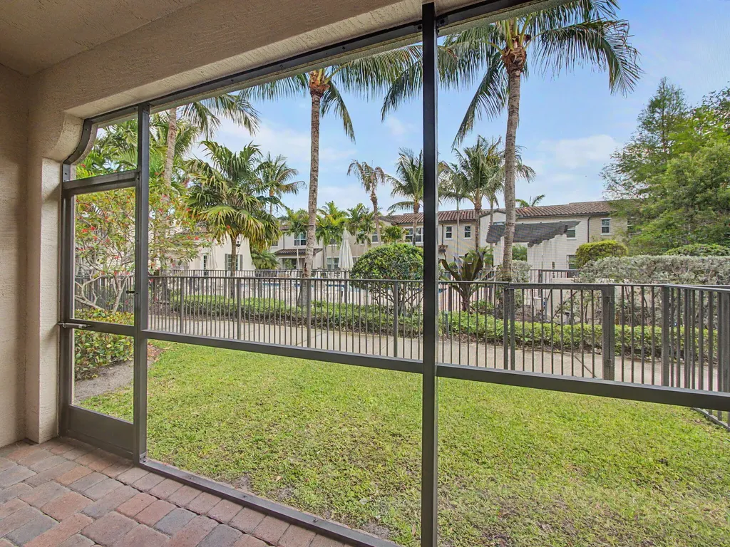 4560 Mediterranean Circle Palm Beach Gardens FL 33418