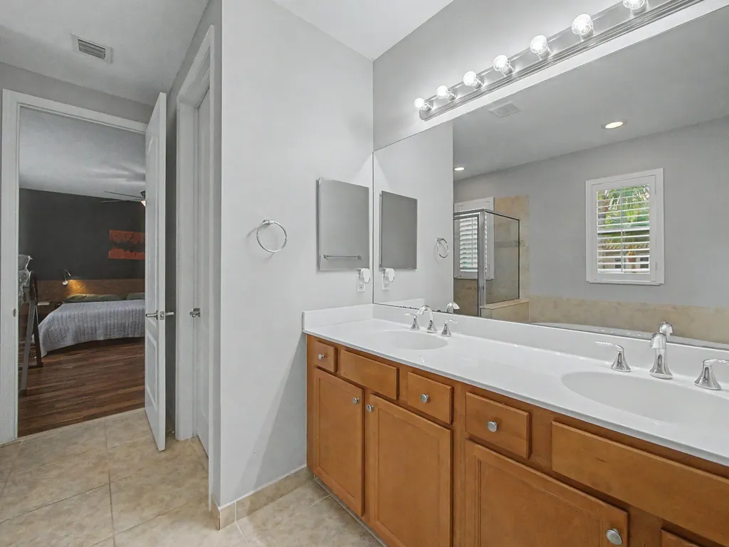 4560 Mediterranean Circle Palm Beach Gardens FL 33418