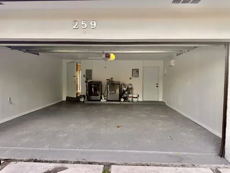 259 Kansas Avenue Fort Lauderdale FL 33312