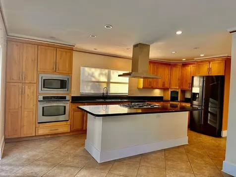 259 Kansas Avenue Fort Lauderdale FL 33312