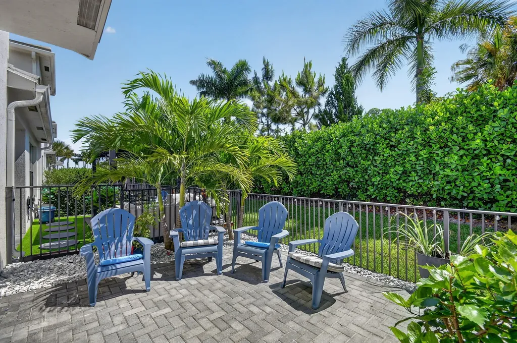 4364 Serpens Lane Lake Worth FL 33467