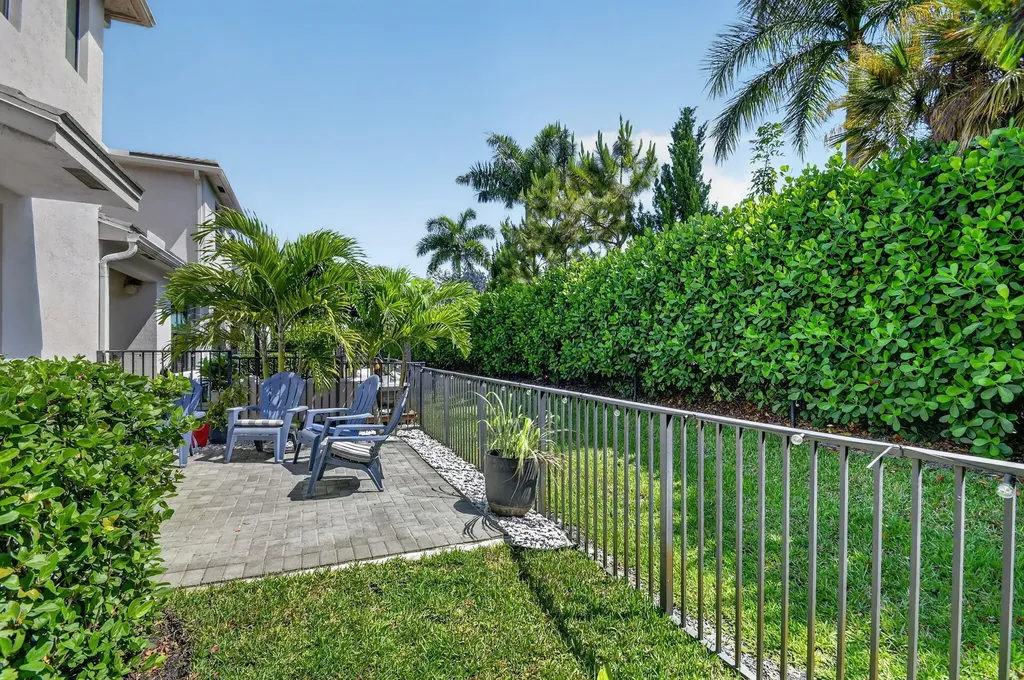 4364 Serpens Lane Lake Worth FL 33467
