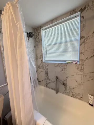 228 Canterbury J West Palm Beach FL 33417