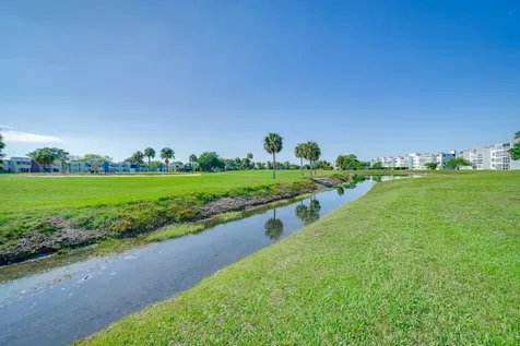 7608 NW 18th Street Margate FL 33063