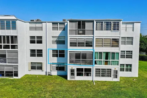 7608 NW 18th Street Margate FL 33063