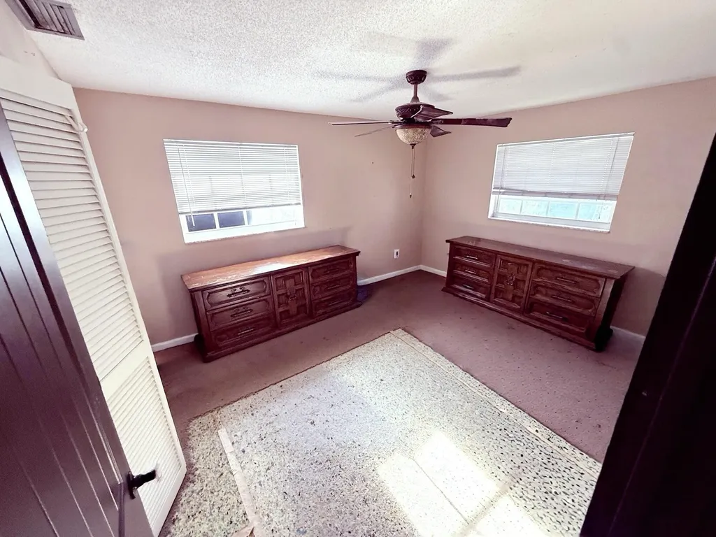 8753 NW 27th Street Coral Springs FL 33065
