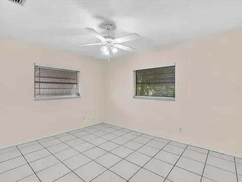 9603 NW 73rd Street Tamarac FL 33321