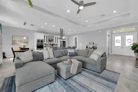 1950 SW Glendale Street Port St Lucie FL 34987