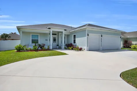 1950 SW Glendale Street Port St Lucie FL 34987