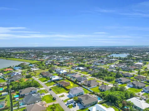 1950 SW Glendale Street Port St Lucie FL 34987