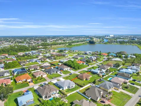 1950 SW Glendale Street Port St Lucie FL 34987