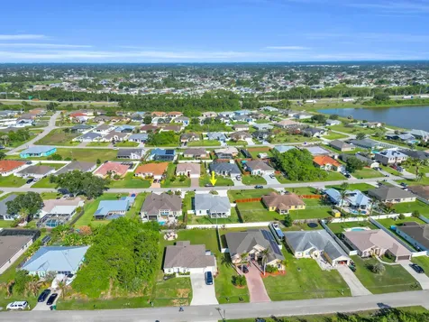 1950 SW Glendale Street Port St Lucie FL 34987