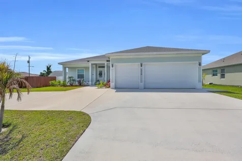 1950 SW Glendale Street Port St Lucie FL 34987