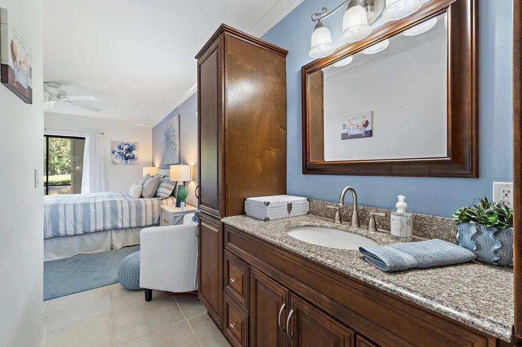 401 Pinecrest Circle Jupiter FL 33458