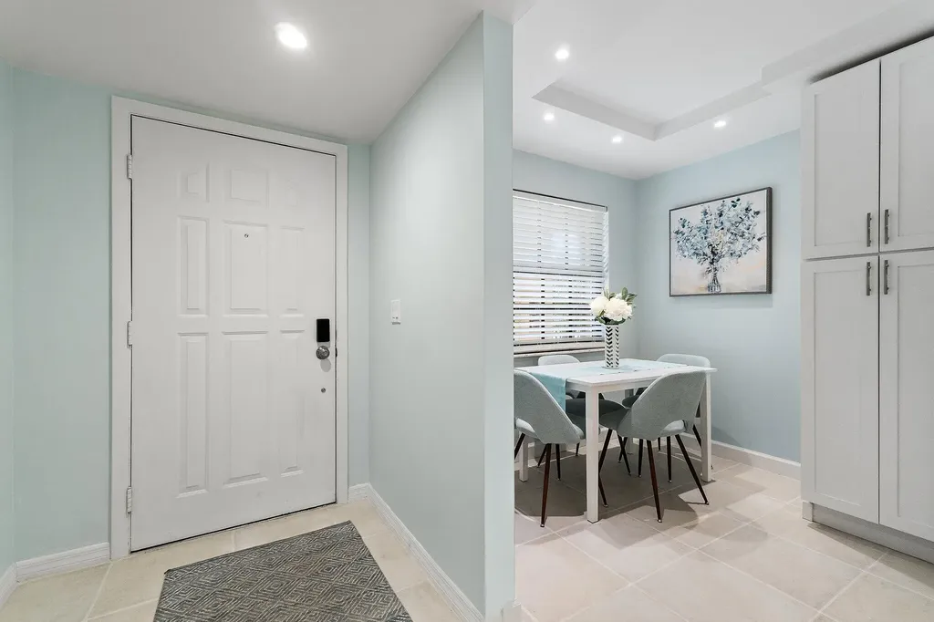 401 Pinecrest Circle Jupiter FL 33458