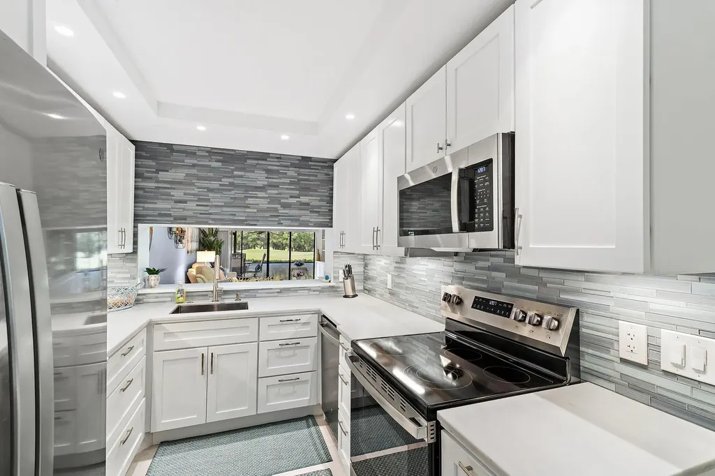 401 Pinecrest Circle Jupiter FL 33458