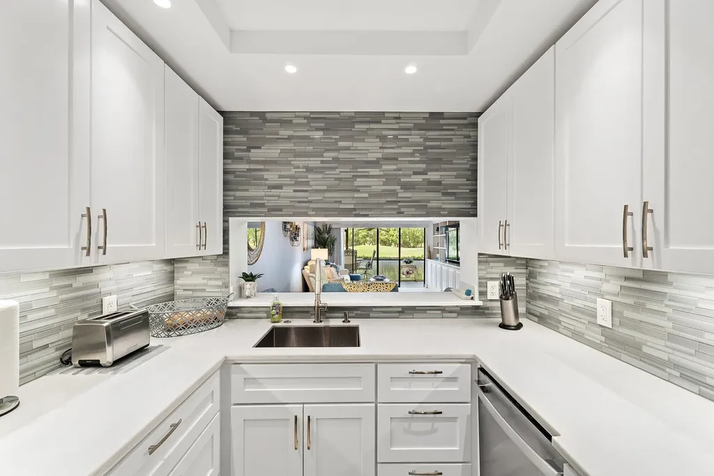 401 Pinecrest Circle Jupiter FL 33458