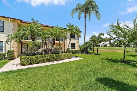 401 Pinecrest Circle Jupiter FL 33458