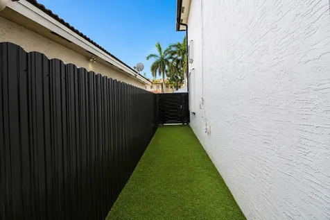 14455 SW 158th Path Miami FL 33196