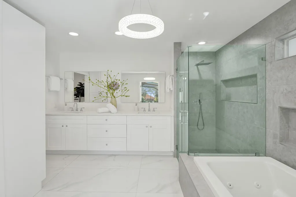 2401 NW 39th Street Boca Raton FL 33431