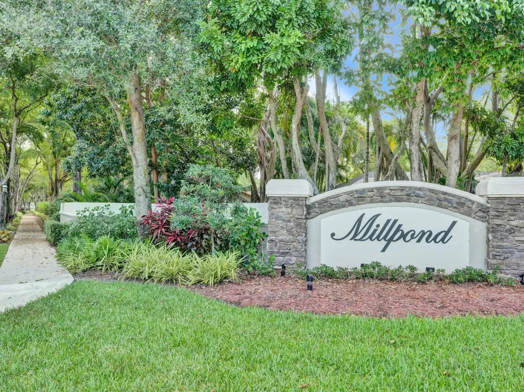 2401 NW 39th Street Boca Raton FL 33431
