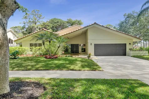 2401 NW 39th Street Boca Raton FL 33431