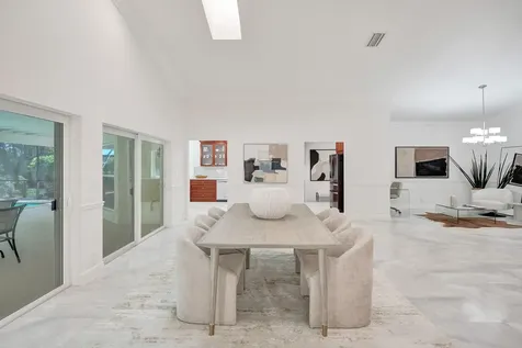 2401 NW 39th Street Boca Raton FL 33431