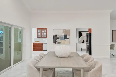 2401 NW 39th Street Boca Raton FL 33431