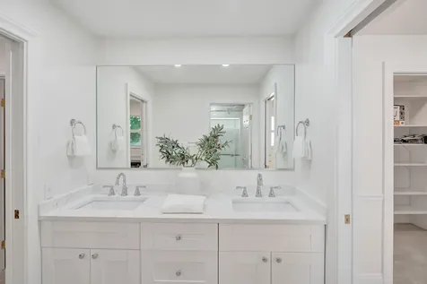 2401 NW 39th Street Boca Raton FL 33431
