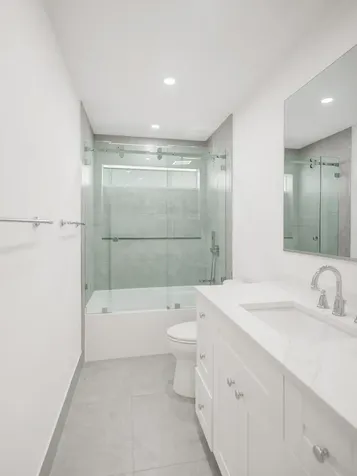 2401 NW 39th Street Boca Raton FL 33431