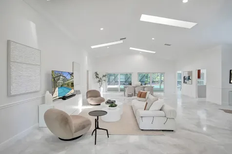 2401 NW 39th Street Boca Raton FL 33431