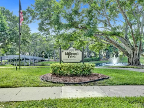 2401 NW 39th Street Boca Raton FL 33431