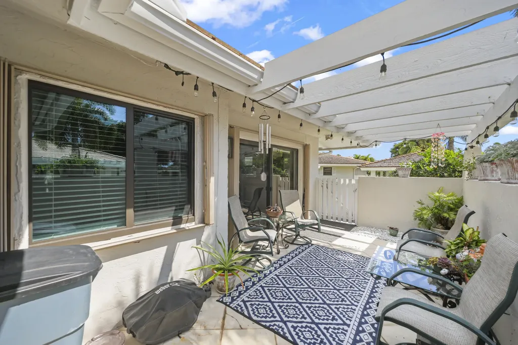 3660 Freshwater Drive Jupiter FL 33477