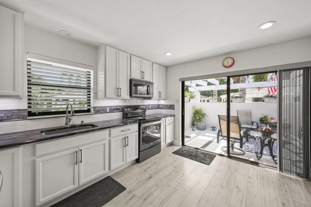 3660 Freshwater Drive Jupiter FL 33477