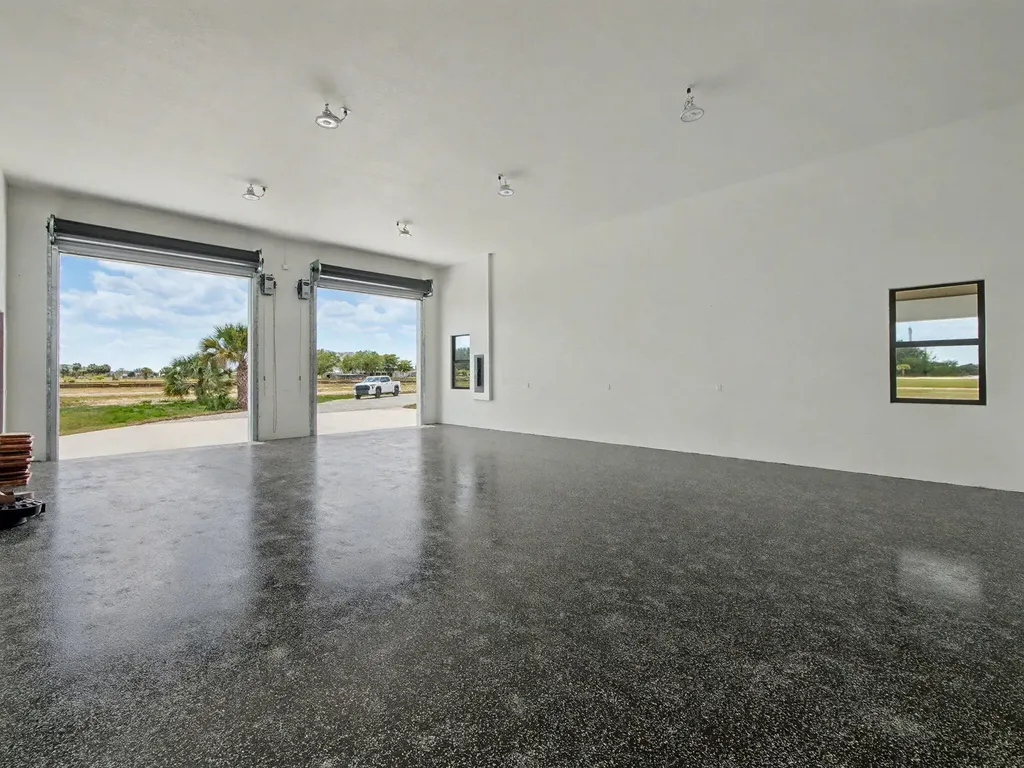 9480 Carlton Road Port St Lucie FL 34987