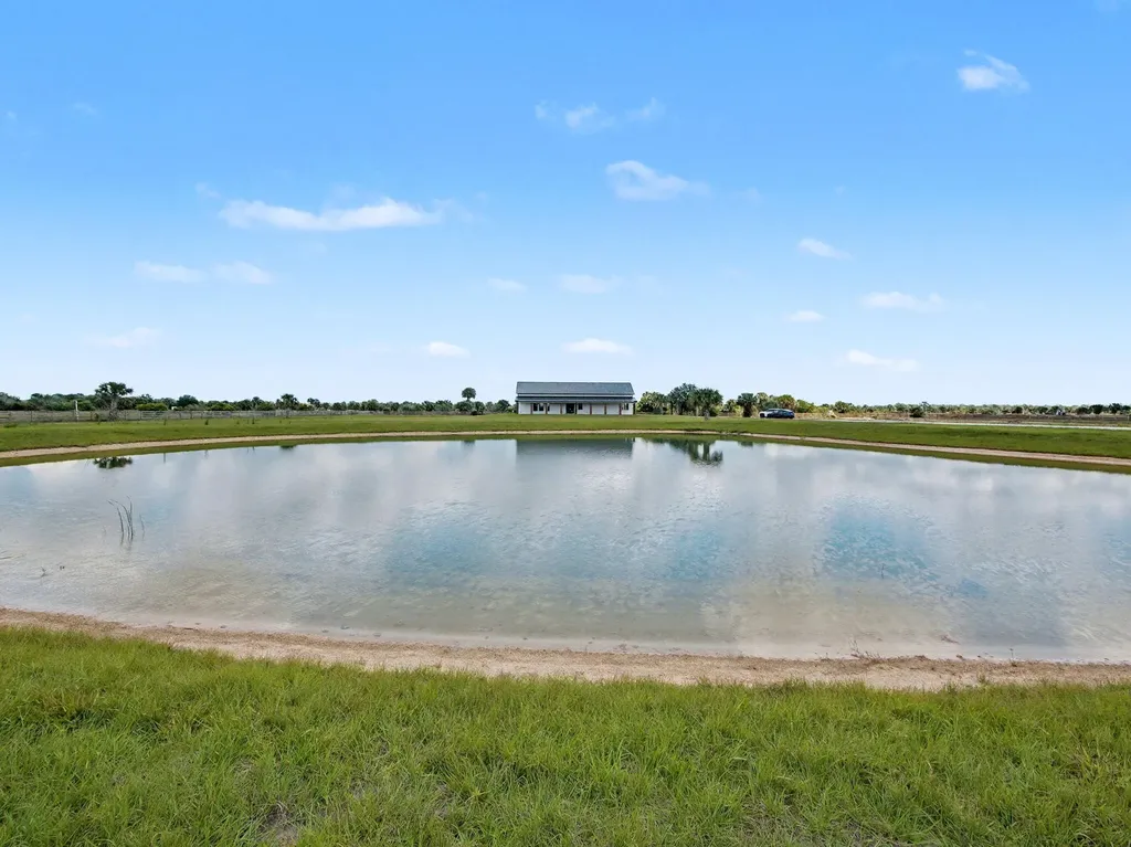 9480 Carlton Road Port St Lucie FL 34987