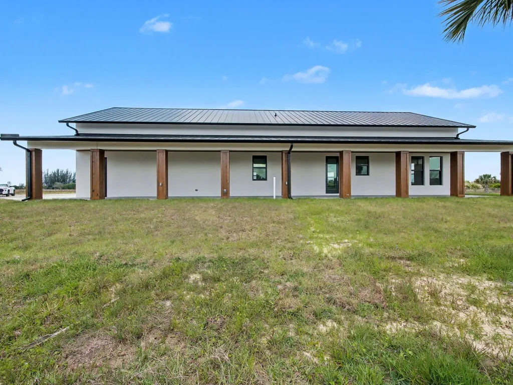 9480 Carlton Road Port St Lucie FL 34987