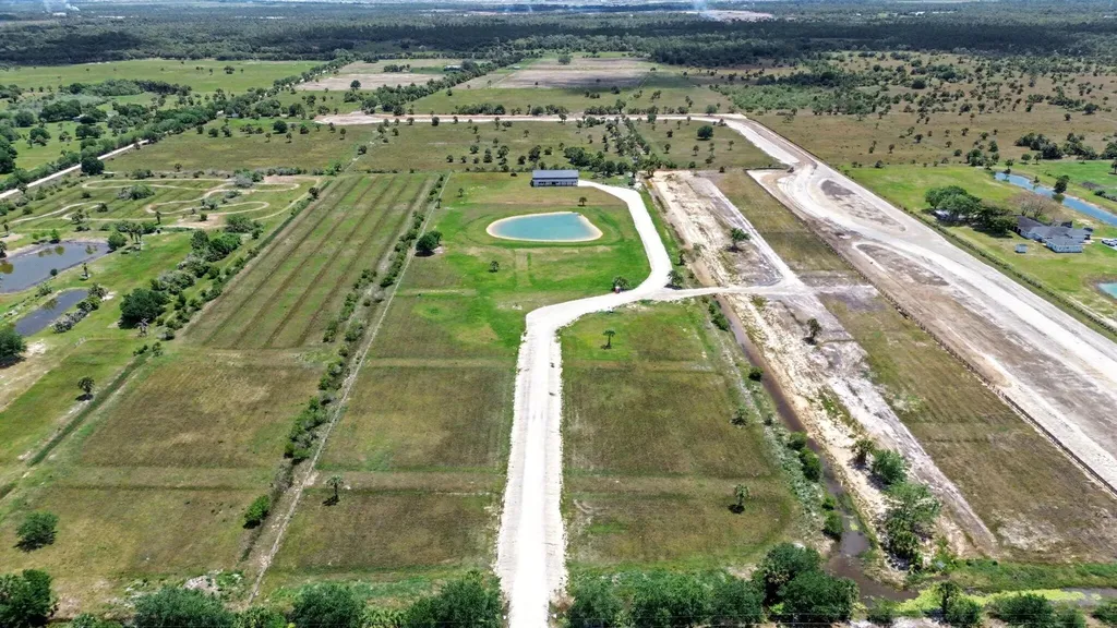 9480 Carlton Road Port St Lucie FL 34987