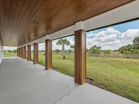 9480 Carlton Road Port St Lucie FL 34987