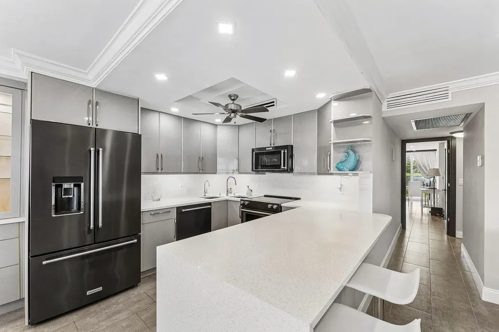 1027 Farnham O Deerfield Beach FL 33442