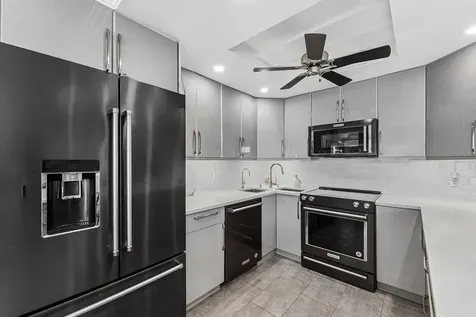 1027 Farnham O Deerfield Beach FL 33442