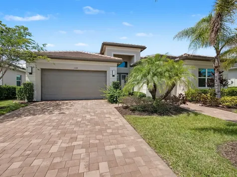11699 SW Coronado Springs Drive Port St Lucie FL 34987