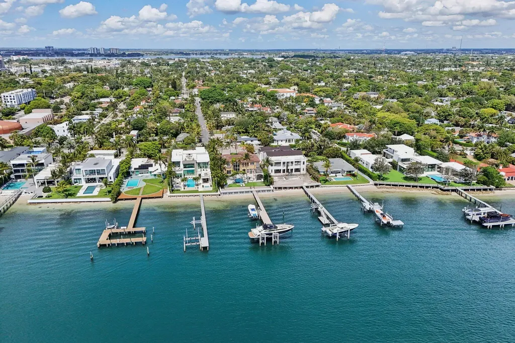 240 30th Street West Palm Beach FL 33407