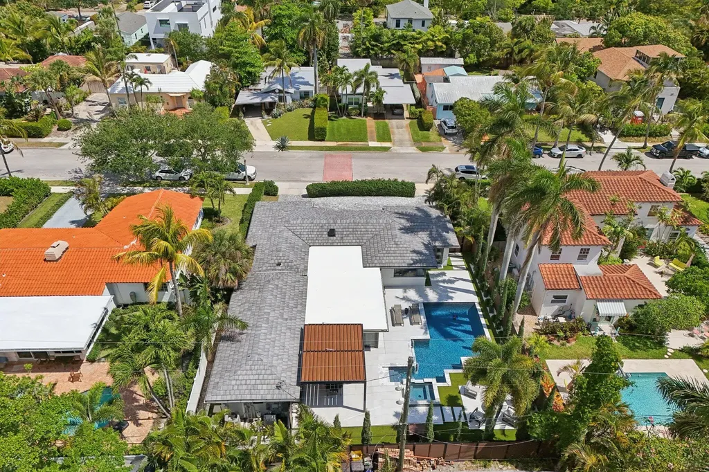 240 30th Street West Palm Beach FL 33407