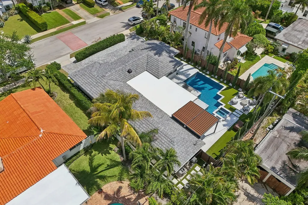 240 30th Street West Palm Beach FL 33407