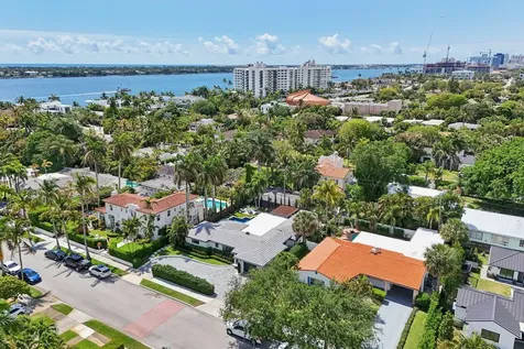 240 30th Street West Palm Beach FL 33407