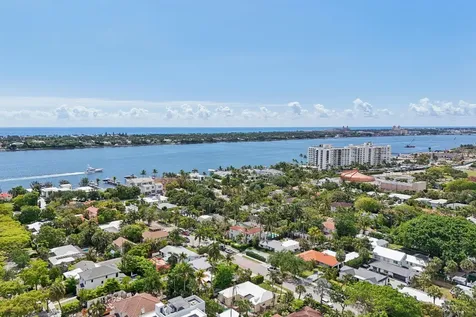 240 30th Street West Palm Beach FL 33407